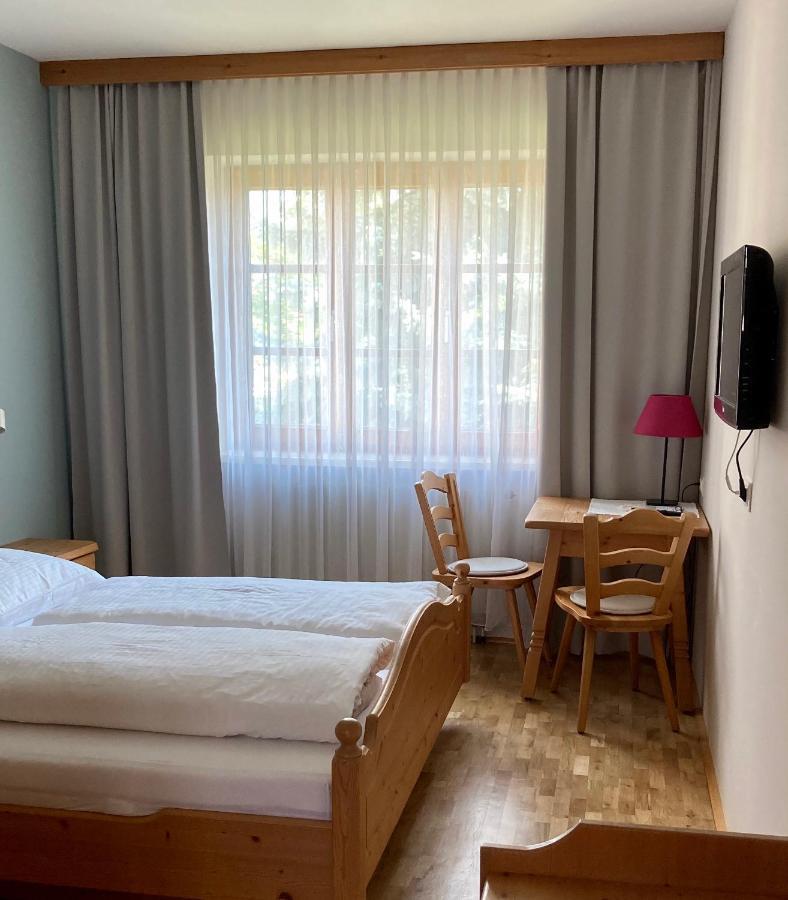 Zoechbauer Gaestehaus - Hotel Garni Kapelln Esterno foto