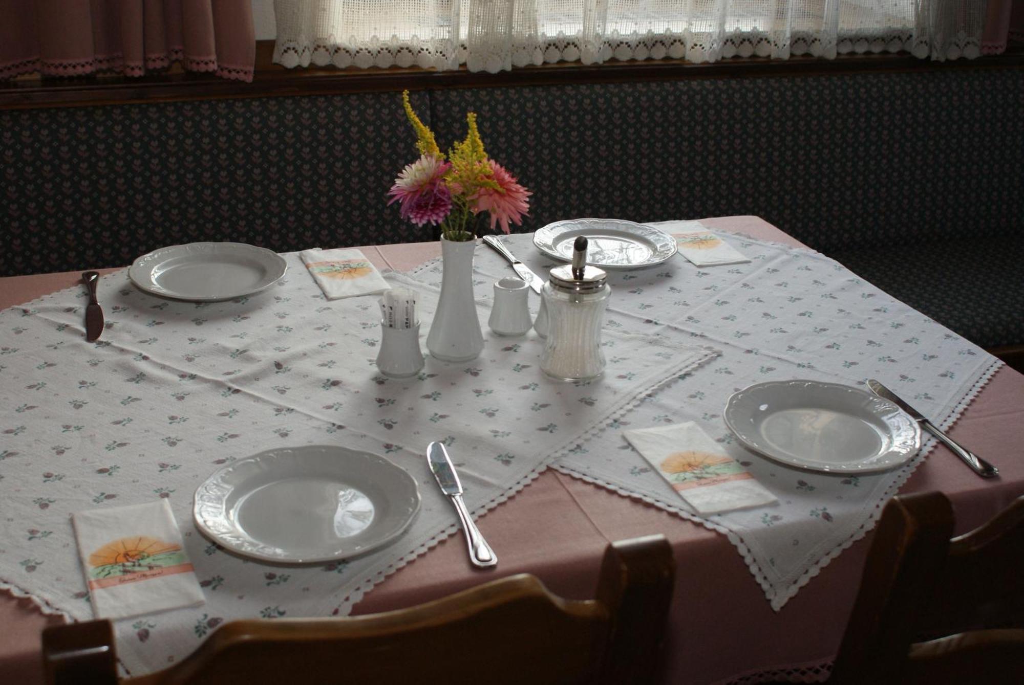 Zoechbauer Gaestehaus - Hotel Garni Kapelln Esterno foto