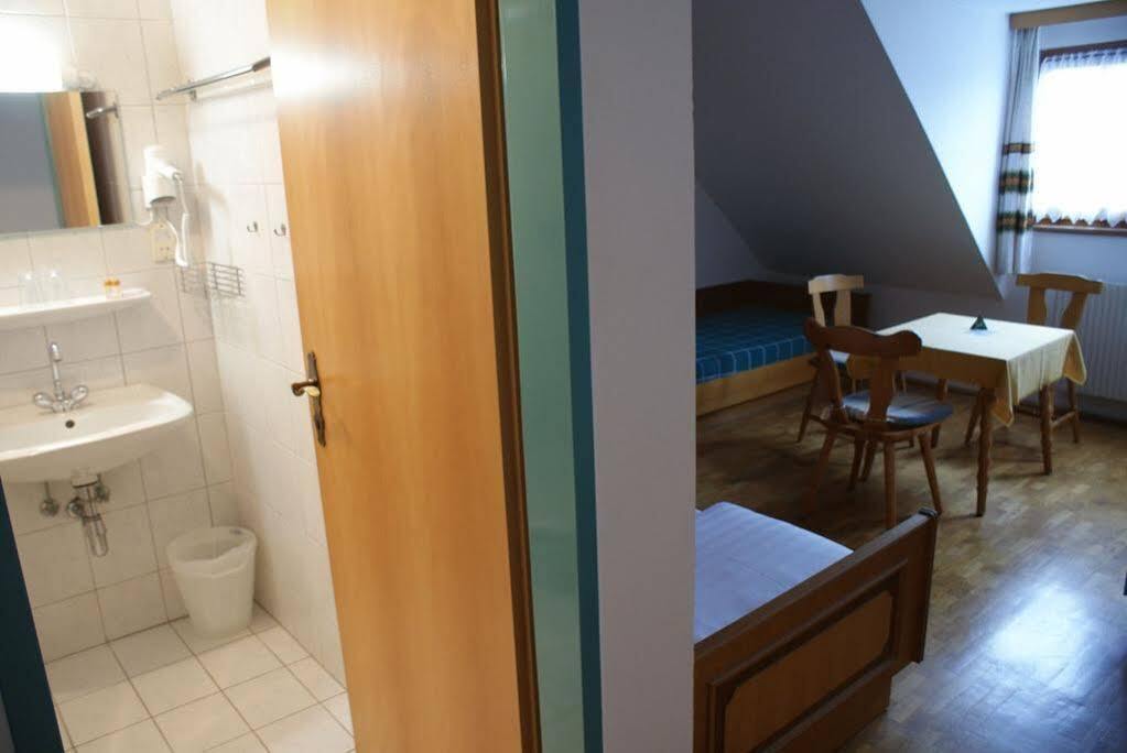 Zoechbauer Gaestehaus - Hotel Garni Kapelln Esterno foto