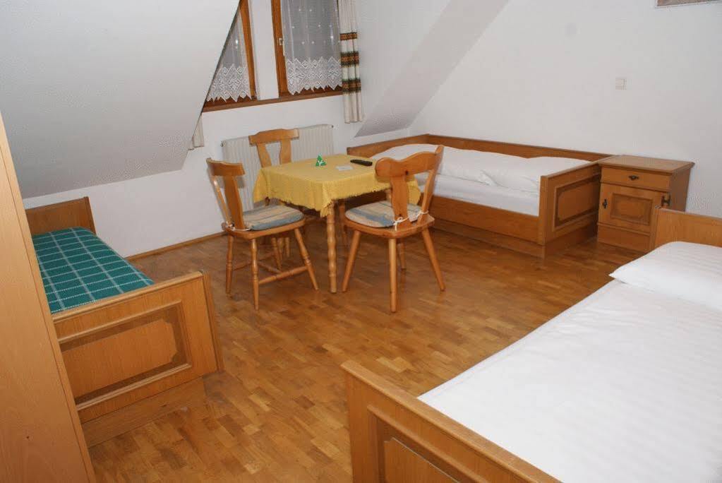 Zoechbauer Gaestehaus - Hotel Garni Kapelln Esterno foto